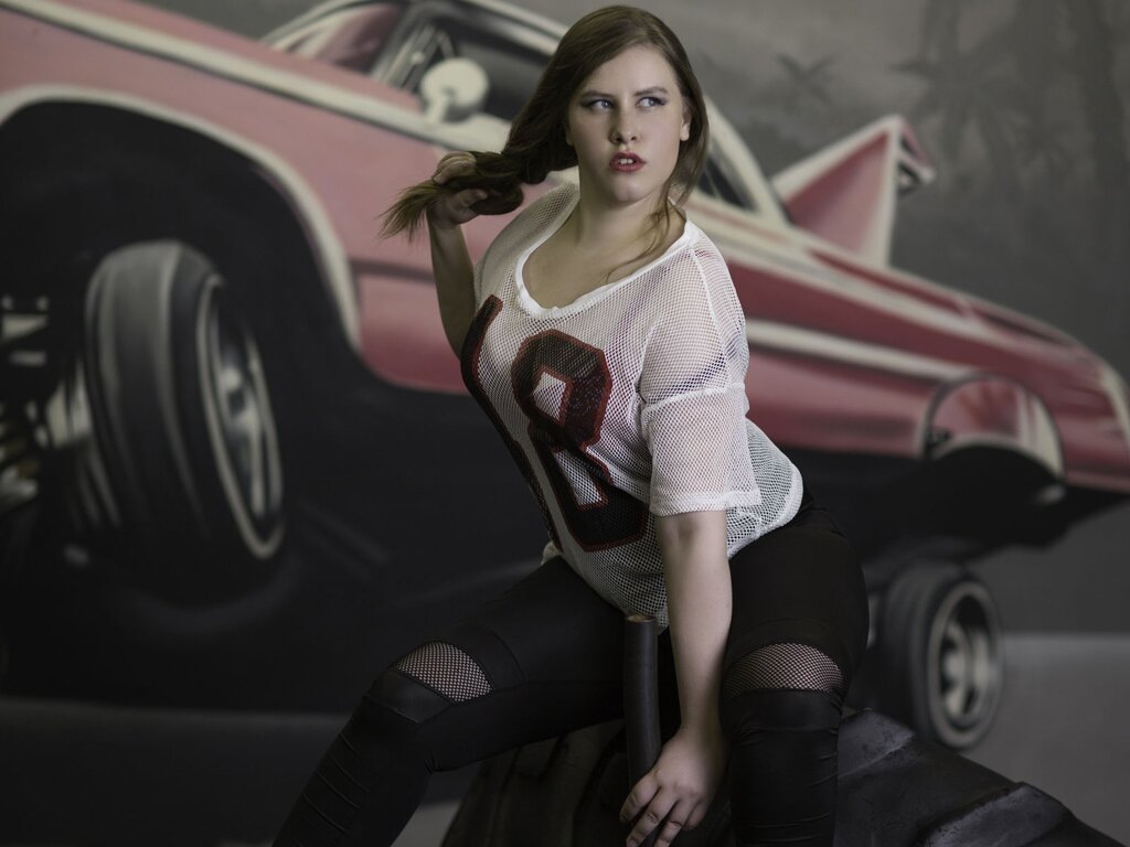 Discover KristenFo VIP show