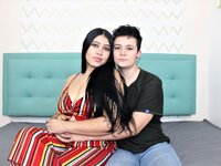 Discover TaylorandAllana VIP show